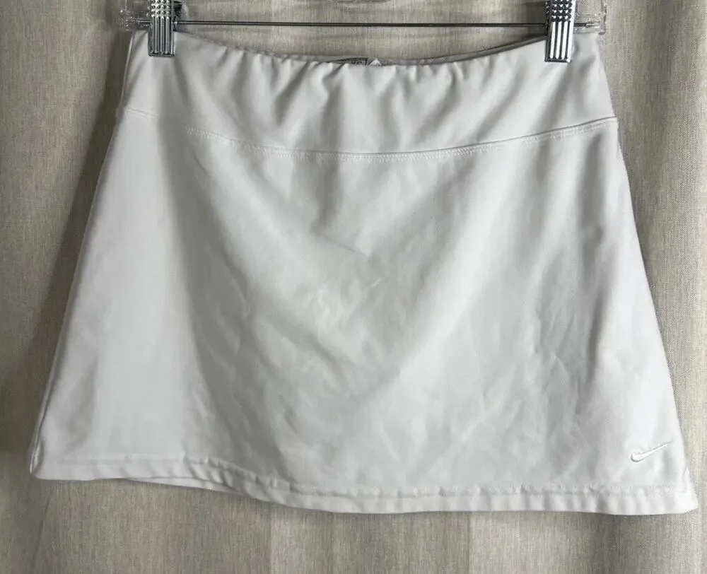 Nike FITDRY - Women’s White Mini-Skort - Size XS - Tennis/Athletic - 13” Long